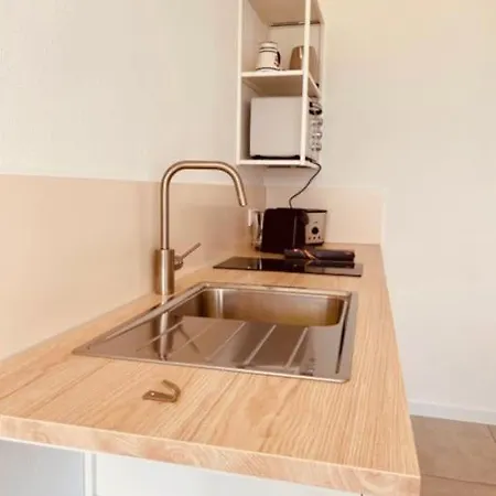 Διαμέρισμα Sonniges Im Garten, In Zentraler Lage *